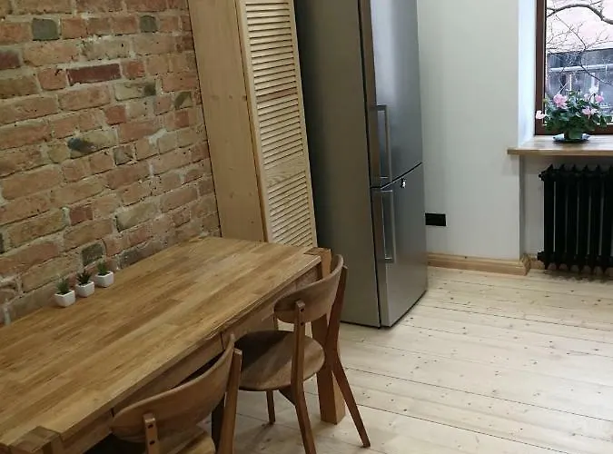 Апартаменти Wood 'n Brick